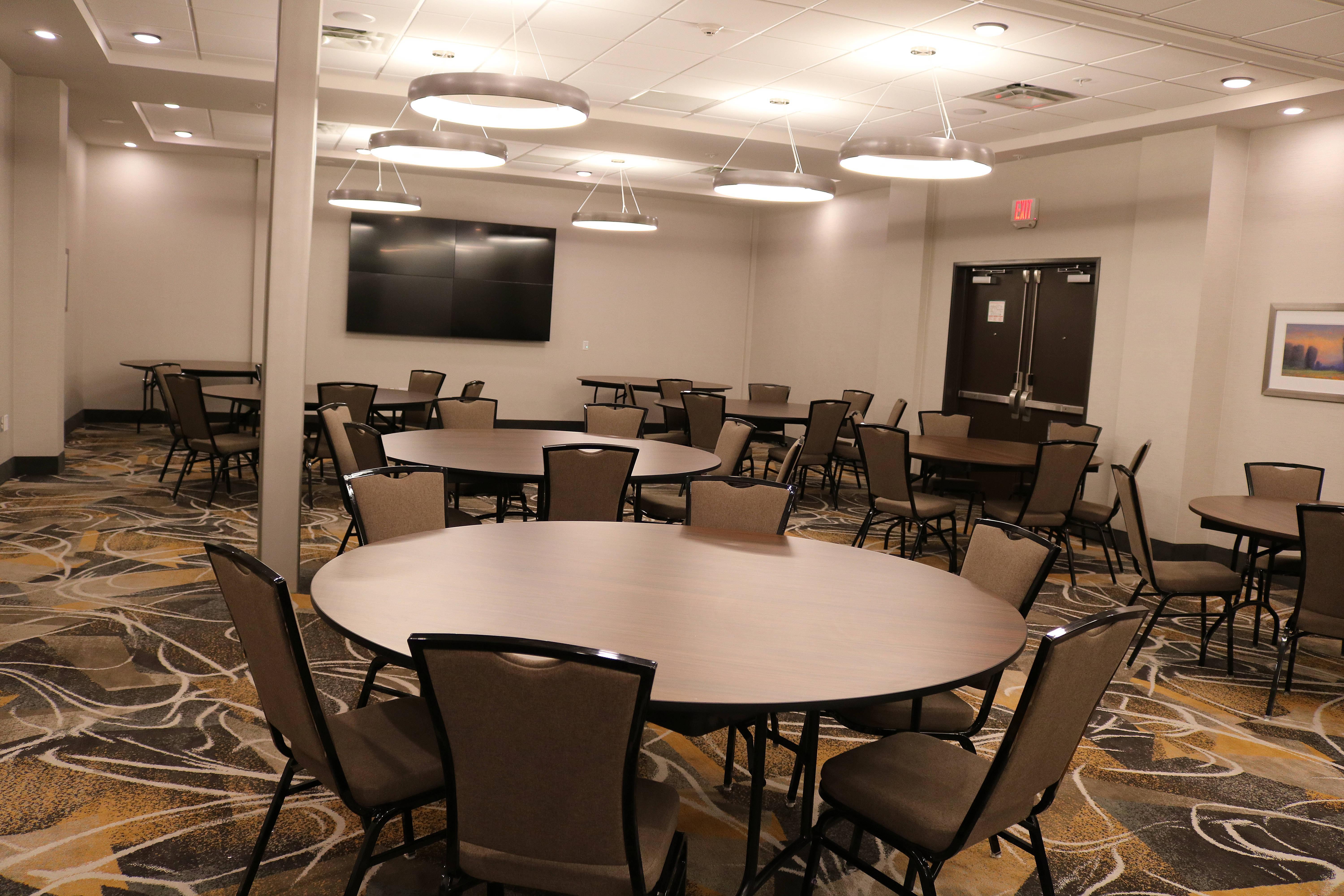 Holiday Inn - Jonesboro By Ihg Exterior foto